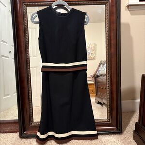 Elegant Black Sleeveless Dress with White and Brown Accents